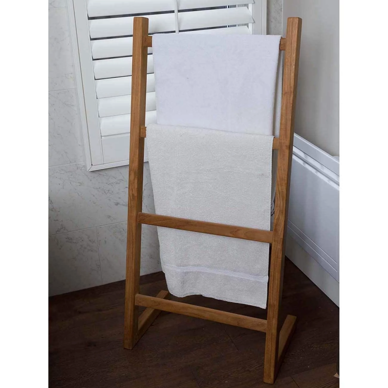 47 Inch Teak Self-Standing Towel Ladder With 4 Bars 4 47 Inch Teak Self-Standing Towel Ladder With 4 Bars - Image 2