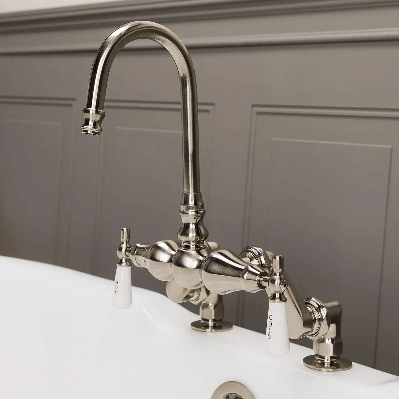 Deck Mount Clawfoot Tub Gooseneck Faucet 3 Deck Mount Clawfoot Tub Gooseneck Faucet