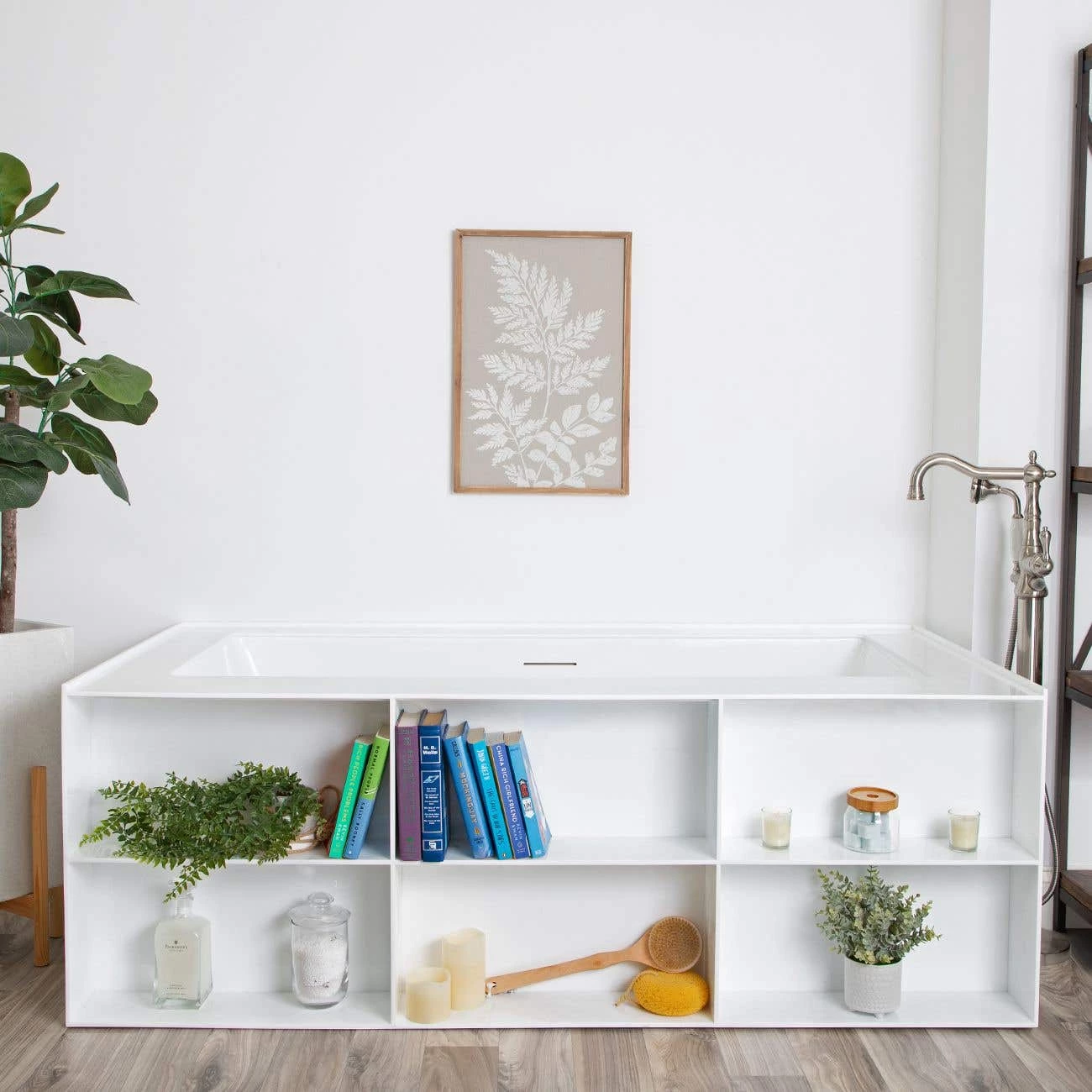 Lieke Shelved Acrylic Freestanding Bathtub 3 Lieke Shelved Acrylic Freestanding Bathtub